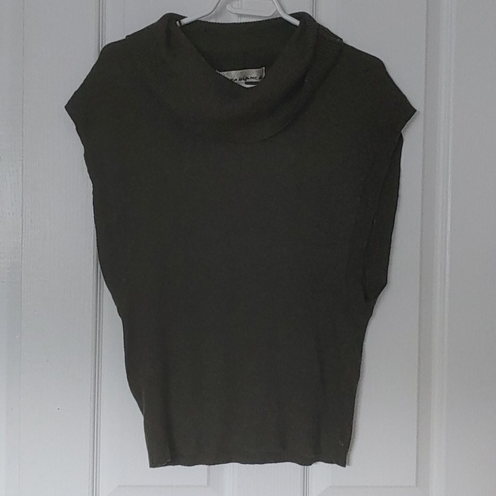 Costa Blanca Dark Olive Green Sleeveless Sweater